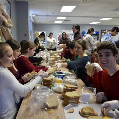 ISM Students Give Back to the Community